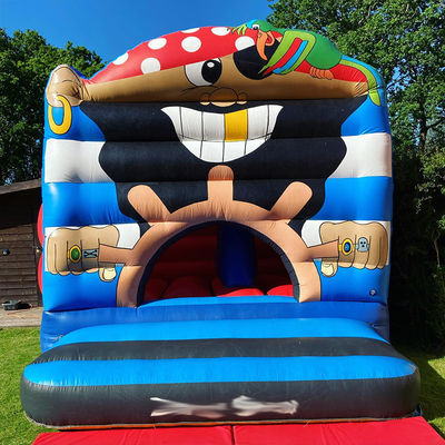 Customized Q Version Pirate Captain Bounce House Castle for Unisex Indoor and Outdoor Fun