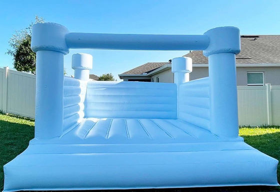 Custom Size White Moonwalk Inflatable Bouncers for PVC Bouncy Castle in Pastel Color