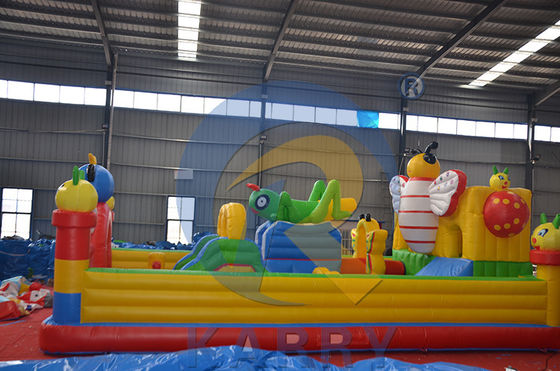 EN71/CE Certified Large Jumping Castle Insect Paradise Bounce House for Play Park