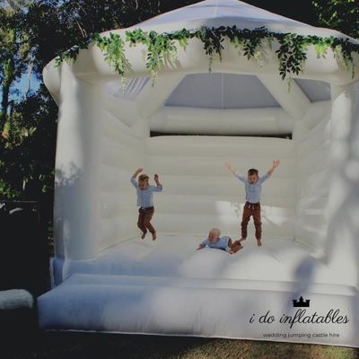 14 Years up Age Range Customized Colorful Bouncy Castle for Outdoor Wedding and Party